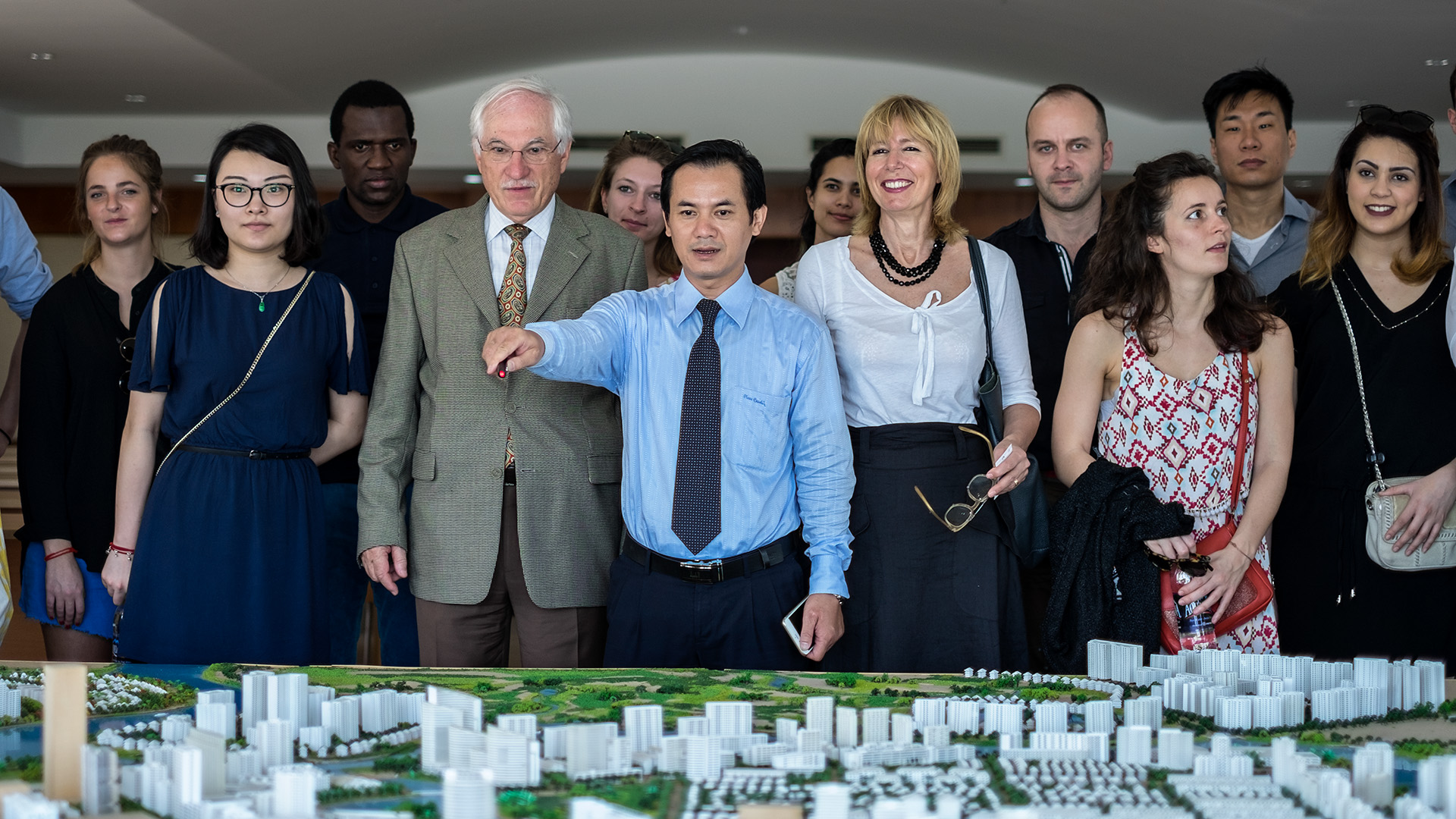 Another group of ESCP Europe students charmed by CFVG study trips ...