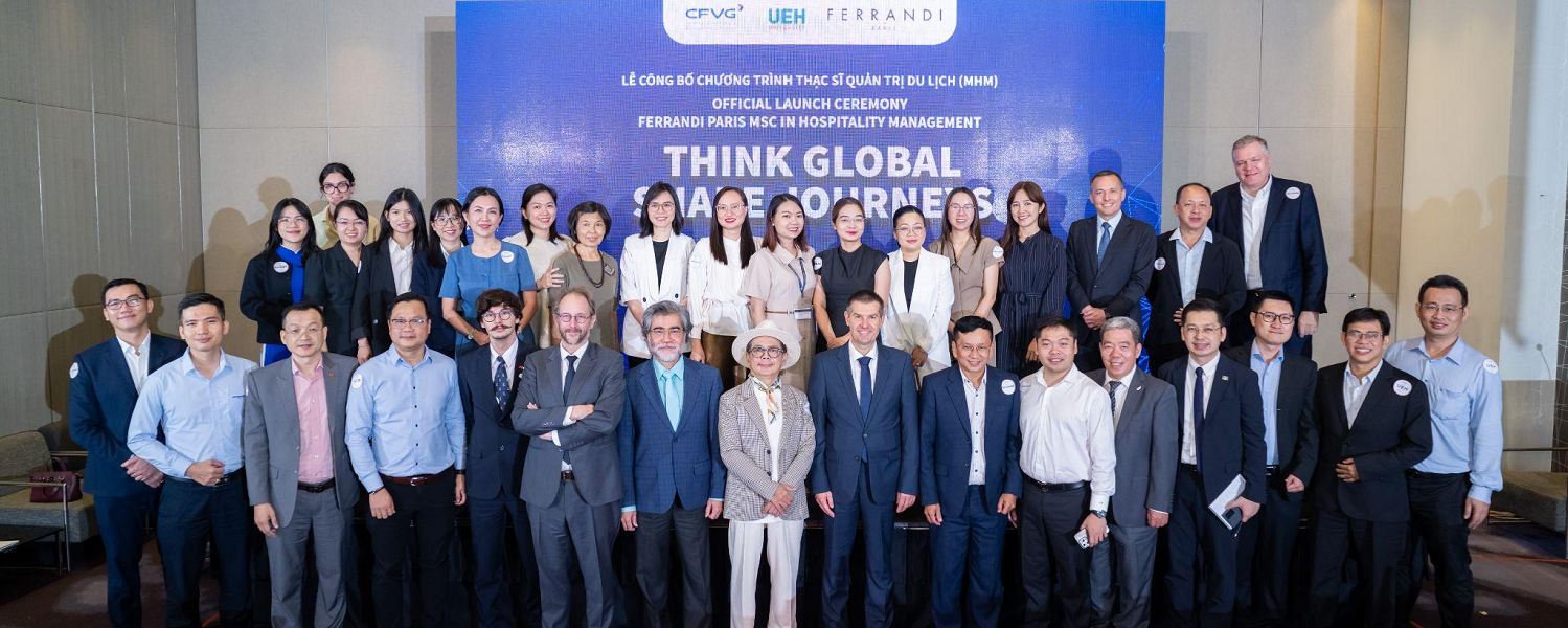 ueh background 638987337501155124